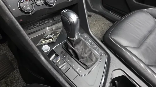 Volkswagen 2 2.0 TDI 2018 9