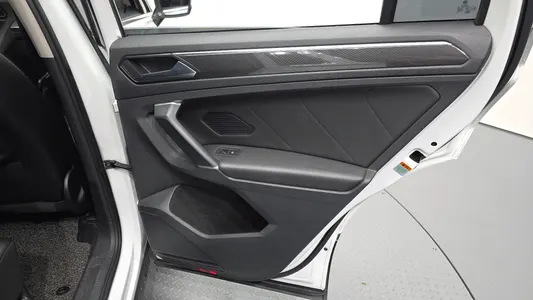 Volkswagen 2 2.0 TDI 2018 25