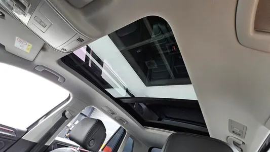 Volkswagen 2 2.0 TDI 2022 18
