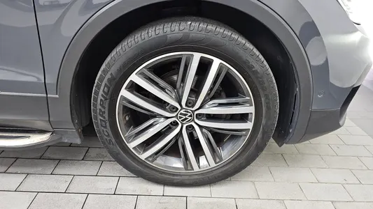 Volkswagen 2 2.0 TDI 2022 21