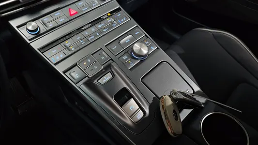Hyundai 넥쏘 2020 9