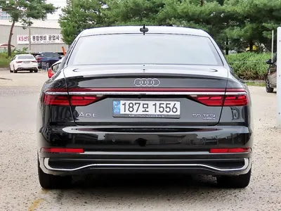 Audi A8 (D5) 55 TFSI LWB 2022 4
