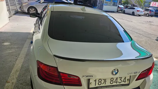 BMW 5 Series (F10) 520d 2013 5