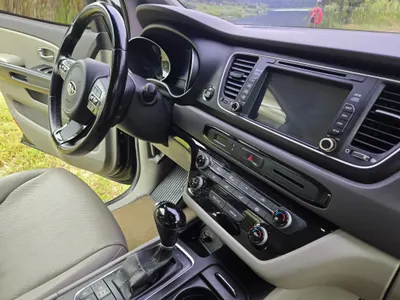Kia 카니발 9 2014 14