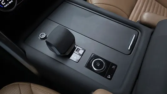 Land Rover 5 D300 HSE 2021 9
