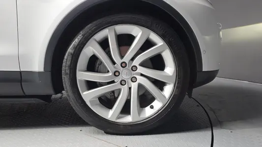 Land Rover 5 D300 HSE 2021 21
