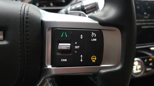 Land Rover 5 D300 HSE 2021 34