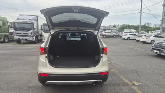 Hyundai DM (e-VGT) 2.0 2WD 2014 14