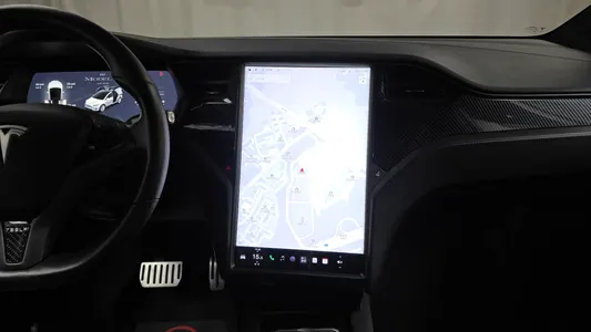 Tesla X 2020 30