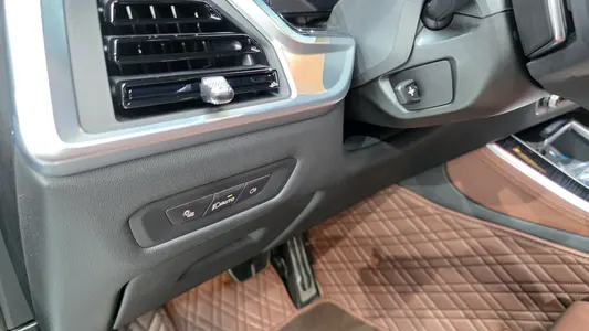 BMW X5 (G05) xDrive 40i M 2024 19