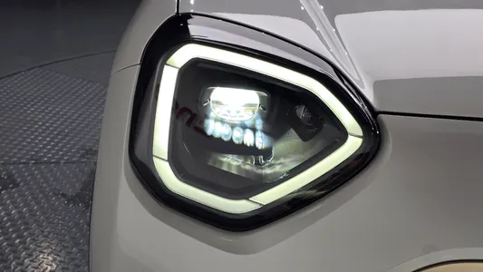 MINI 1 SE 2025 23