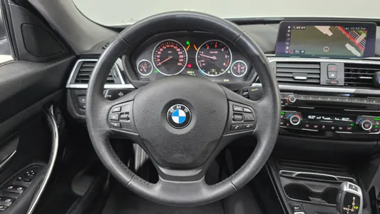 BMW 3 Series GT (F34) GT 320d 2018 13