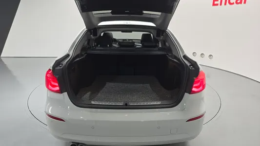 BMW 3 Series GT (F34) GT 320d 2018 32