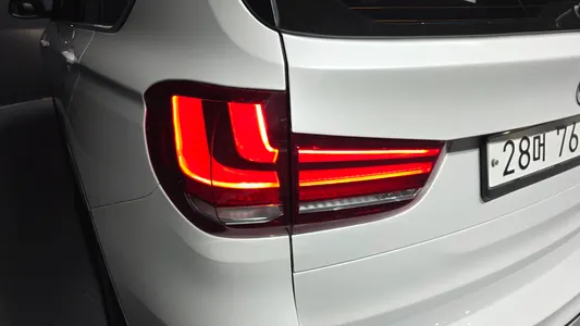 BMW X5 (F15) xDrive 30d 2017 23