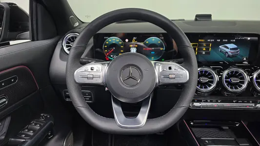 Mercedes-Benz EQA H243 EQA250 AMG 2023 12