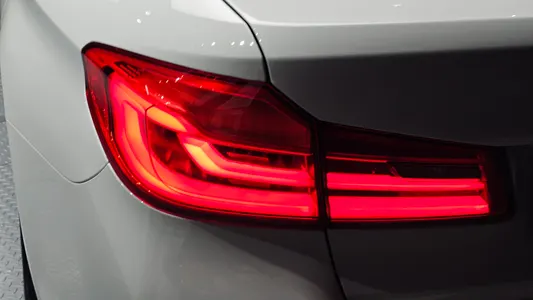 BMW 5 Series (G30) 520d 2018 23
