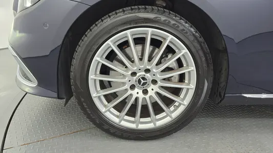Mercedes-Benz E-Class W213 E250 2022 5