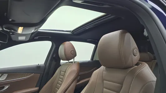 Mercedes-Benz E-Class W213 E250 2022 16