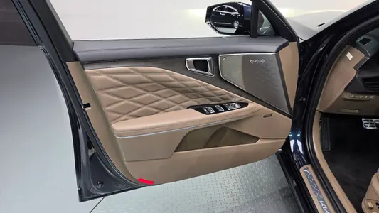 Kia K8 2023 24