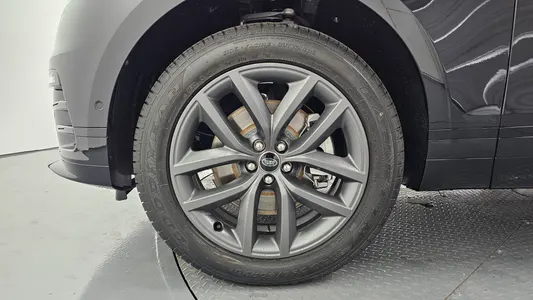 Land Rover 레인지로버 벨라 2.0 P250 SE 2026 8