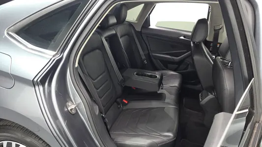 Volkswagen 7 1.4 TSI 2021 12