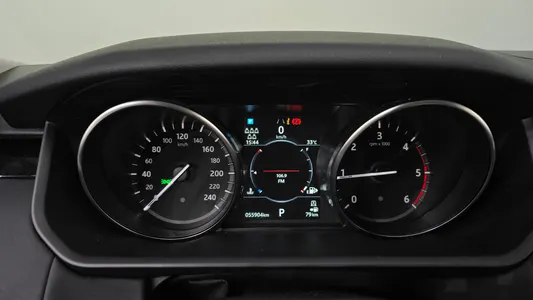 Land Rover 5 2.0 SD4 SE 2019 8