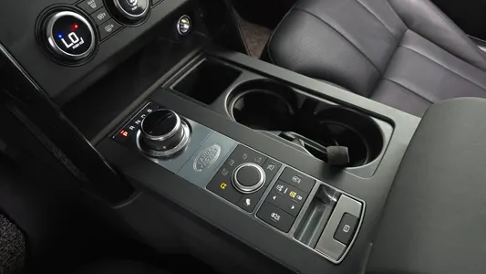 Land Rover 5 2.0 SD4 SE 2019 9