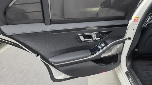 Mercedes-Benz S-Class W223 S450L 4MATIC 2023 25