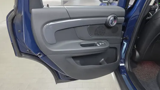 MINI S 2018 26