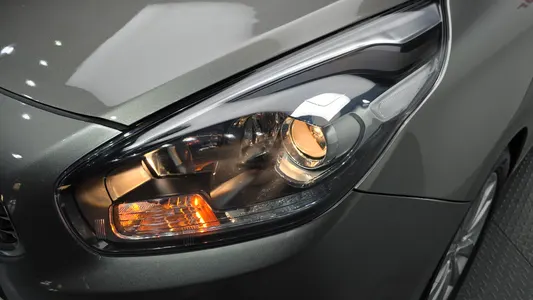 Kia 카렌스 2.0 LPi 2014 23