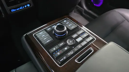 Hyundai () VS380 2015 18