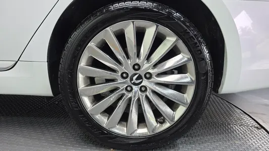 Hyundai () VS380 2015 21