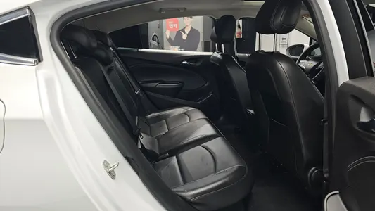 Chevrolet 크루즈 1.4 LTZ 2017 11