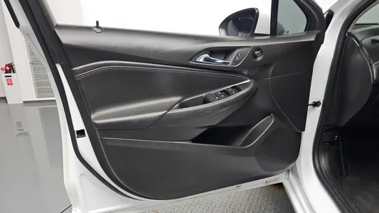 Chevrolet 크루즈 1.4 LTZ 2017 25