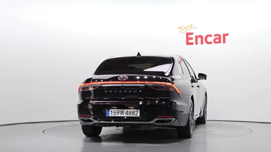 Hyundai IG 2022 4
