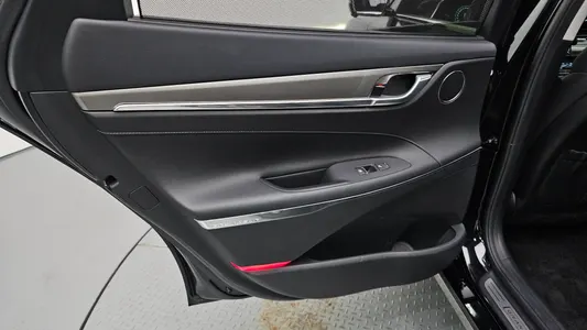 Hyundai IG 2022 25
