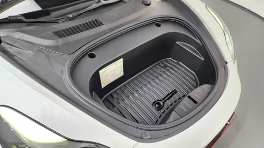 Tesla 3 AWD 2021 6