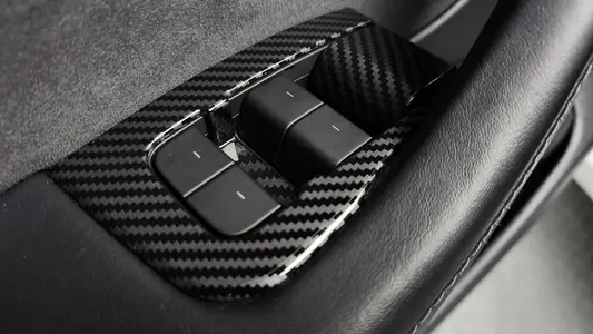 Tesla 3 AWD 2021 27