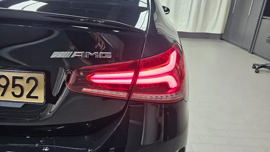 Mercedes-Benz A-Class W177 AMG A35 4MATIC 2021 23