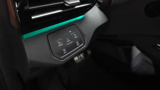 Volkswagen ID.4 2023 28