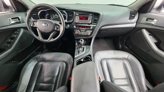 Kia K5 500h 2013 7