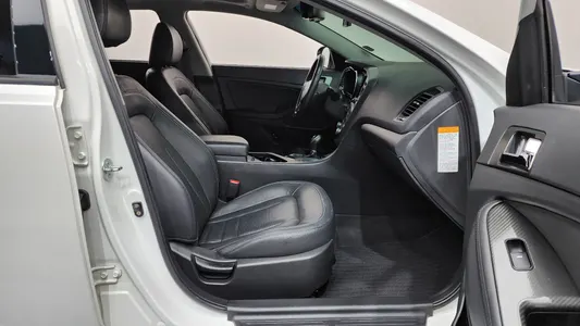 Kia K5 500h 2013 11