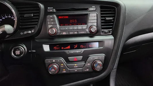 Kia K5 500h 2013 14