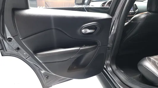 Jeep 그랜드 체로키 3.2 2014 25