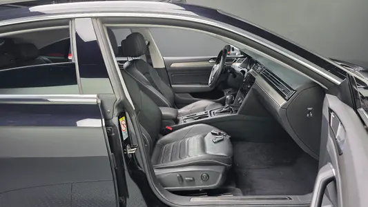 Volkswagen 아테온 2.0 TDI 2019 26