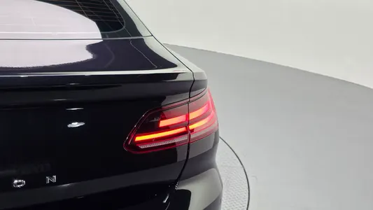 Volkswagen 아테온 2.0 TDI 2019 23