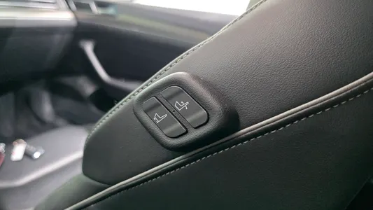 Volkswagen 아테온 2.0 TDI 2019 31