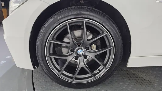 BMW 3 Series (F30) 320d 2014 5