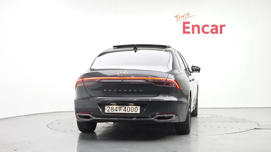 Hyundai IG 2022 4