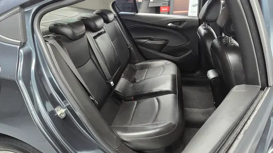 Chevrolet 크루즈 1.4 LT 2017 11
